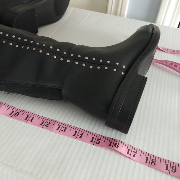 Steve Madden Steven  Comfort Black Studded Leather Riding Boots Sz 6M - Picture 10 of 15